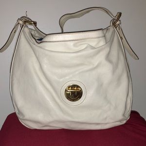 Marc Jacobs winter white 100% leather handbag